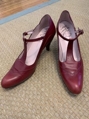 John Fluevog Burgundy T-Strap Pointed Heels